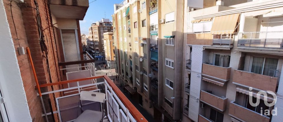 Piso 3 habitaciones de 87 m² en Alicante/Alacant (03013)