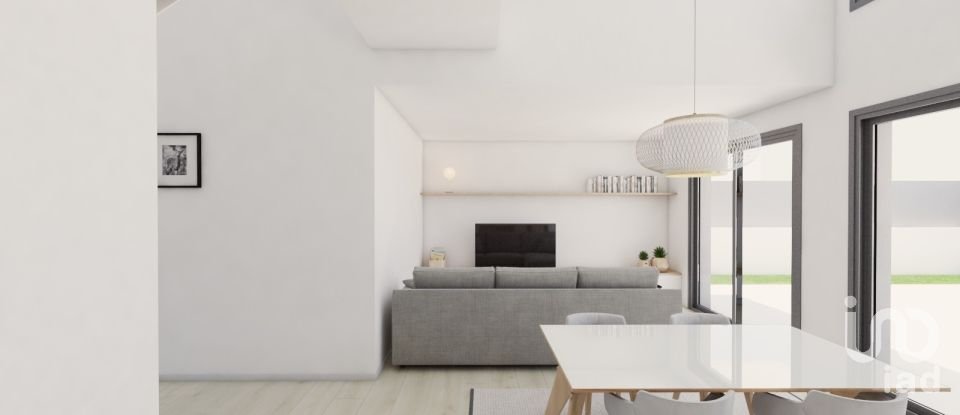 Casa 4 habitacions de 182 m² a Llorenç del Penedès (43712)