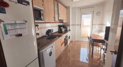 Appartement 4 chambres de 92 m² à Trobajo del Camino (24010)