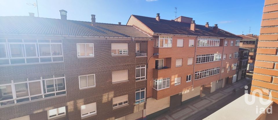 Apartment 4 bedrooms of 92 m² in Trobajo del Camino (24010)