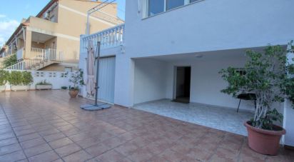 House 4 bedrooms of 215 m² in Oliva (46780)