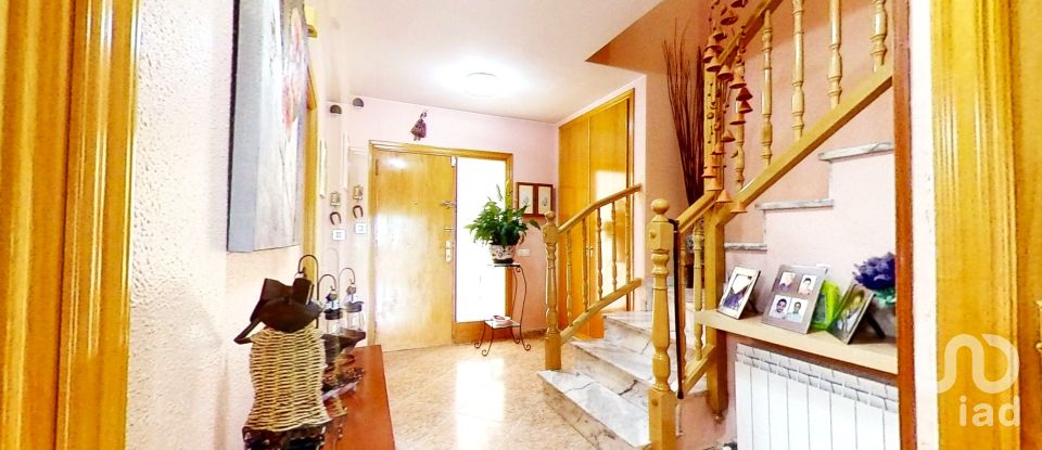 House 4 bedrooms of 283 m² in El Vendrell (43700)