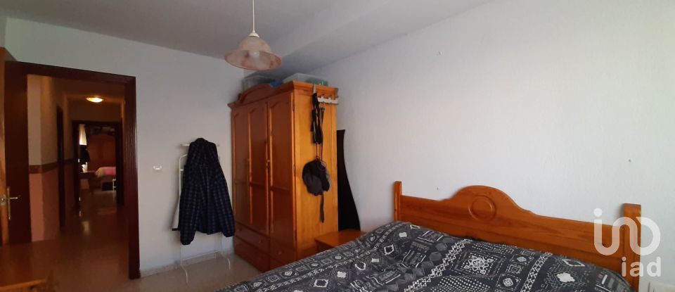Piso 4 habitaciones de 115 m² en Isla Cristina (21410)