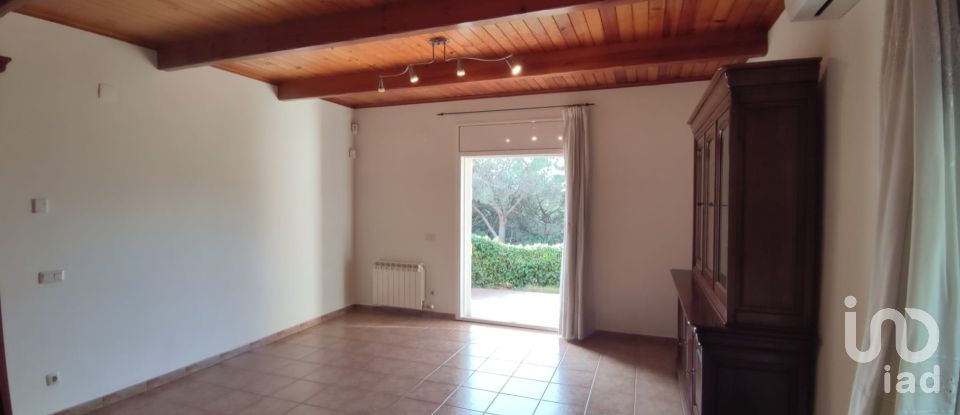 House 4 bedrooms of 220 m² in L'Ametlla del Valles (08480)