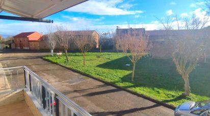 Casa de pueblo 2 habitaciones de 163 m² en Villanueva de las Manzanas (24217)