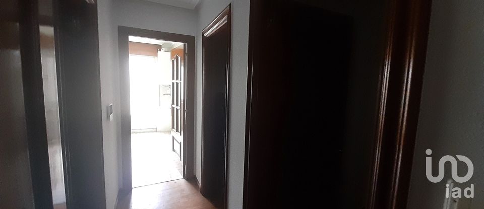 Appartement 2 chambres de 82 m² à La Bañeza (24750)