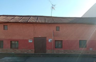Village house 3 bedrooms of 145 m² in Zotes del Páramo (24249)