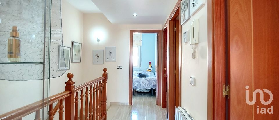 Mansion 4 bedrooms of 223 m² in Segur de Calafell (43882)