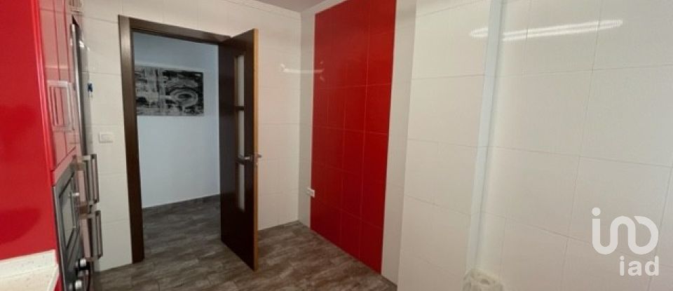 Piso 3 habitaciones de 223 m² en Cartaya (21450)