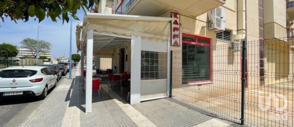 Retail property of 100 m² in Lepe (21440)