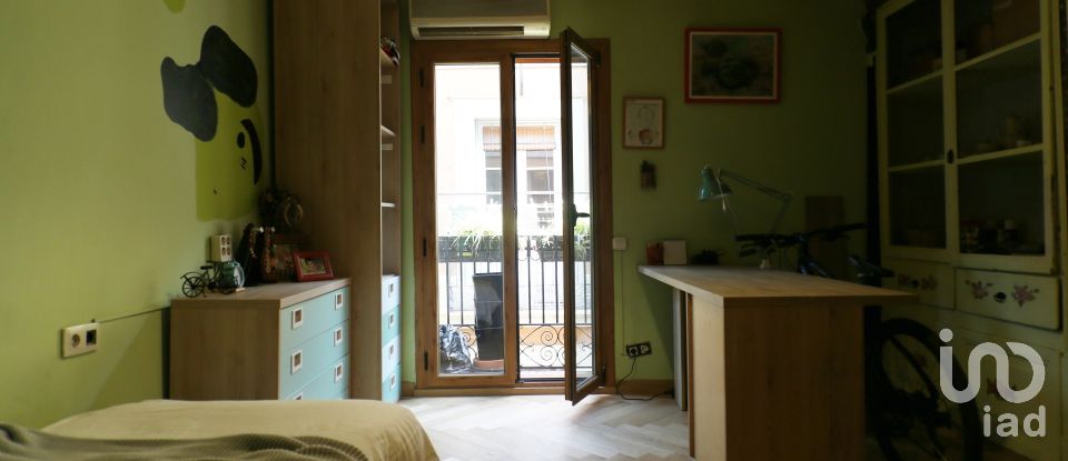 Piso 4 habitaciones de 160 m² en Barcelona (08003)