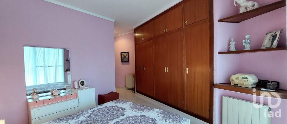 Maison 4 chambres de 256 m² à Sant Fost de Campsentelles (08105)