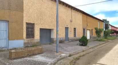 Casa 1 habitació de 418 m² a Valdearcos (24330)