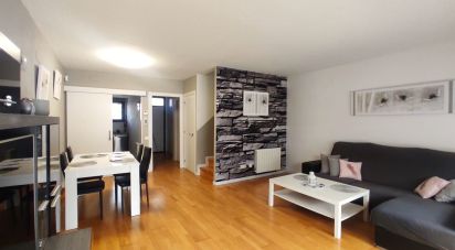 Casa 3 habitacions de 183 m² a Roda de Bara (43883)