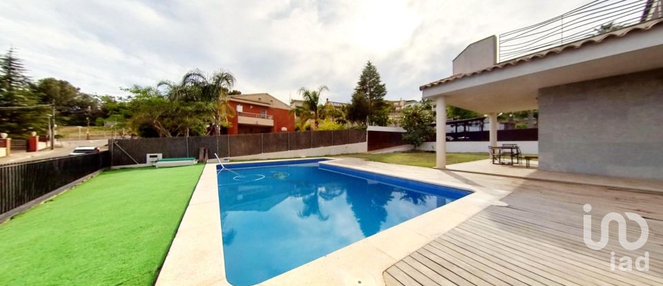 House 5 bedrooms of 487 m² in Castellvell del Camp (43392)
