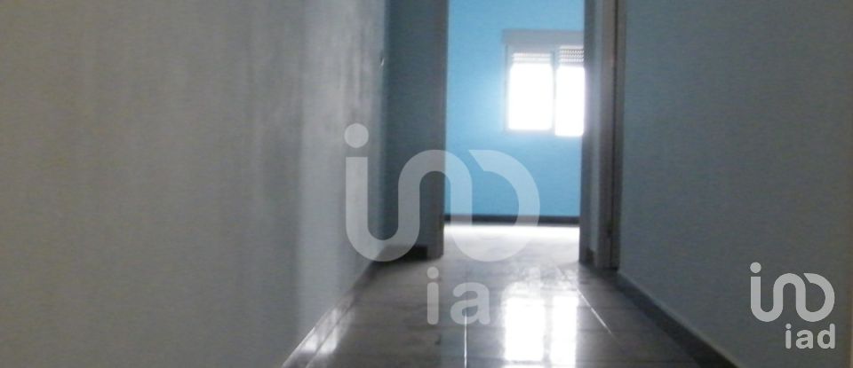 Casa 5 habitacions de 183 m² a Chella (46821)