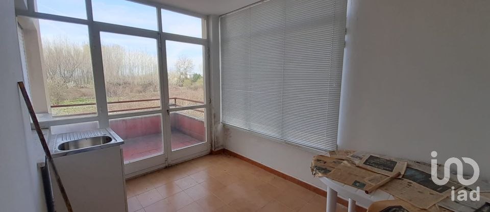 Dúplex 3 habitaciones de 122 m² en Veguellina de Orbigo (24350)