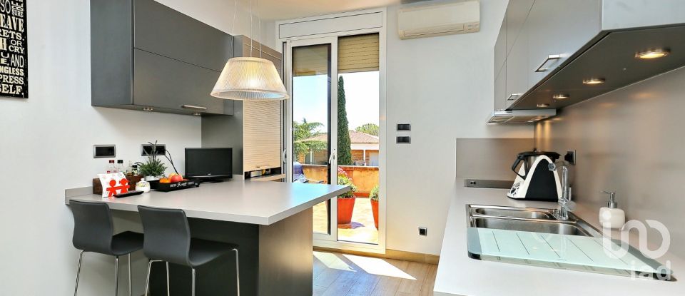 Maison 11 chambres de 867 m² à Terrassa (08225)