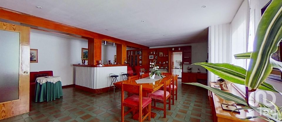 Maison 6 chambres de 525 m² à Banyoles (17820)