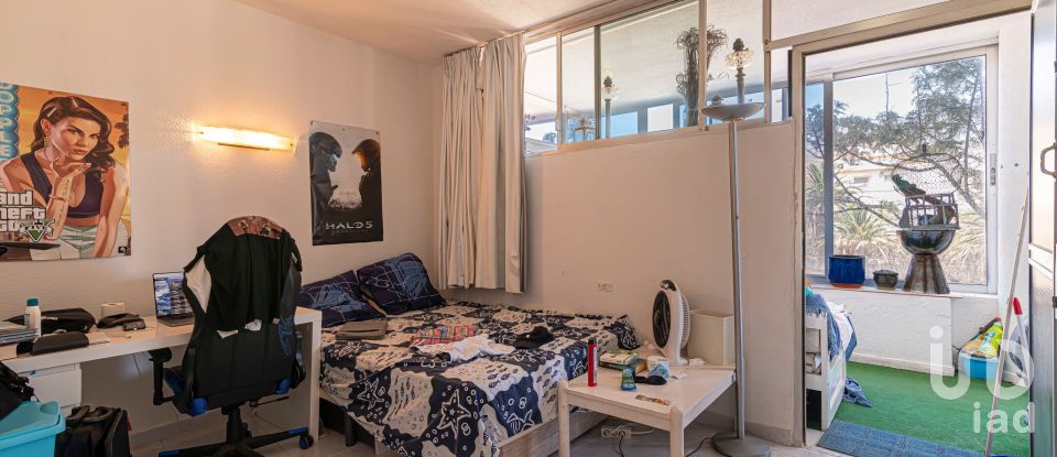 Appartement 4 chambres de 240 m² à Marazul (38678)