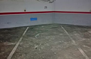 Aparcamiento / garaje / caja de 32 m² en León (24002)