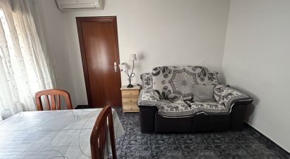 Apartment 3 bedrooms of 50 m² in Badalona (08913)
