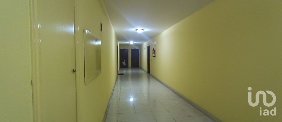 Pis 3 habitacions de 80 m² a Torrelavega (39300)