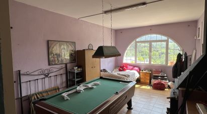 Gîte 3 chambres de 200 m² à Vallromanes (08188)