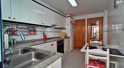Pis 3 habitacions de 104 m² a Oliva (46780)