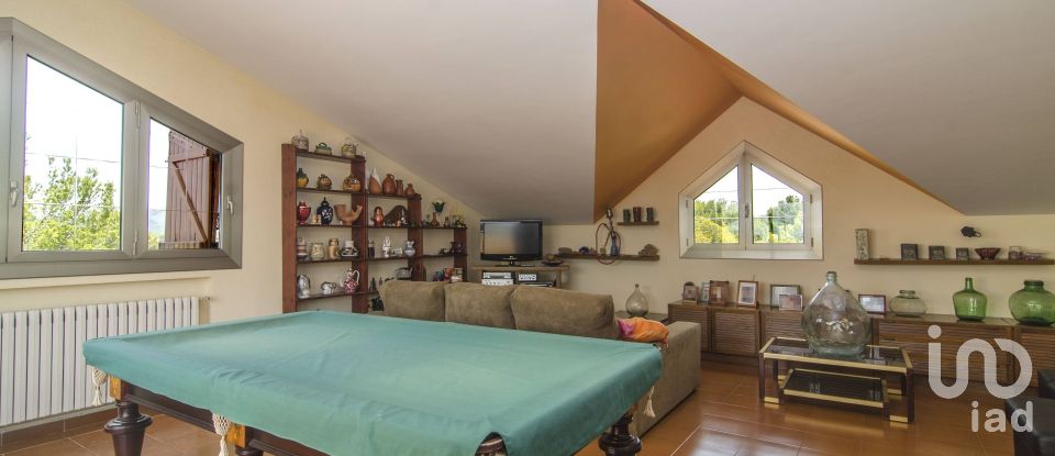 Casa 5 habitacions de 378 m² a Mas d'en Serra (08812)