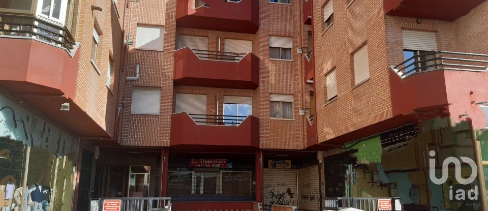 Appartement 3 chambres de 94 m² à La Bañeza (24750)