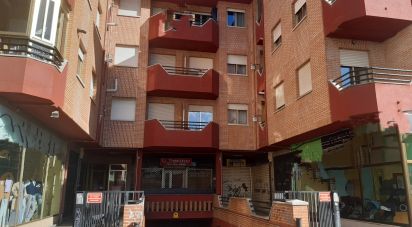 Piso 3 habitaciones de 94 m² en La Bañeza (24750)