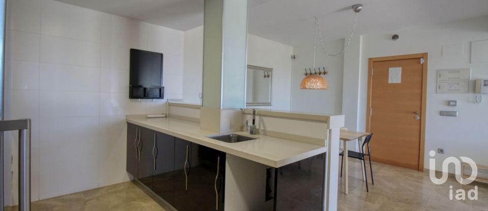Appartement 3 chambres de 154 m² à Ador (46729)