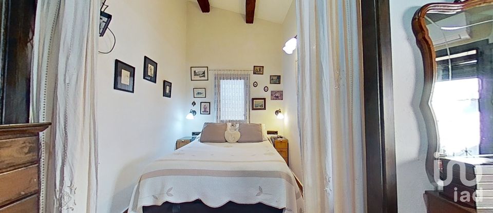 House 6 bedrooms of 266 m² in El Papiol (08754)