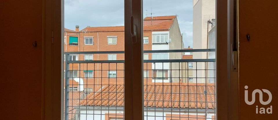 Apartment 3 bedrooms of 88 m² in Salamanca (37006)