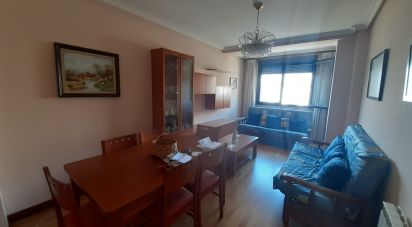 Pis 3 habitacions de 88 m² a La Bañeza (24750)