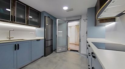 Pis 4 habitacions de 112 m² a Castellón de la Plana/Castelló de la Plana (12002)