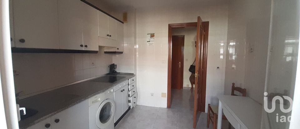 Piso 2 habitaciones de 85 m² en La Bañeza (24750)