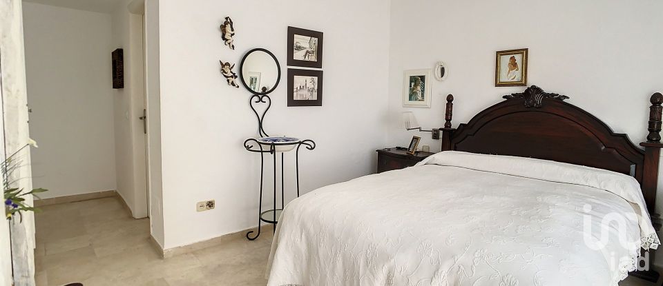 Gîte 3 chambres de 122 m² à Estepona (29680)