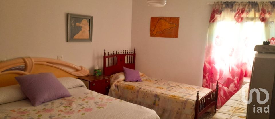 Maison de campagne 4 chambres de 140 m² à Tabernas (04200)