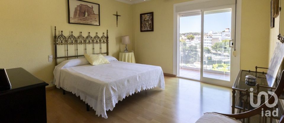 Apartment 4 bedrooms of 214 m² in Palmanova (07181)