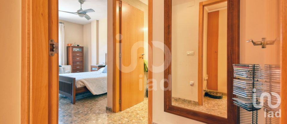Pis 3 habitacions de 105 m² a Manuel (46660)