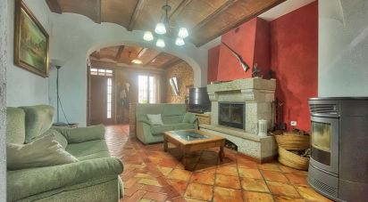 Maison 4 chambres de 227 m² à La Vall D' Ebo (03789)