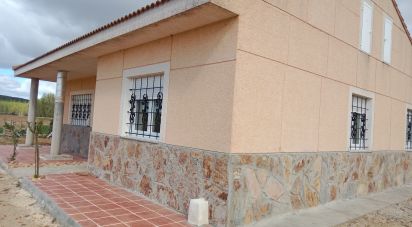 Maison 3 chambres de 166 m² à Altobar de La Encomienda (24792)