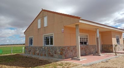 Casa 3 habitaciones de 166 m² en Altobar de La Encomienda (24792)