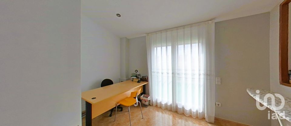 Mansion 6 bedrooms of 236 m² in Lleida (25001)