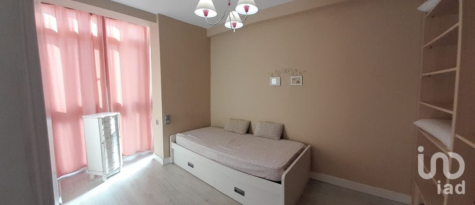 Appartement 2 chambres de 55 m² à Cádiz (11010)