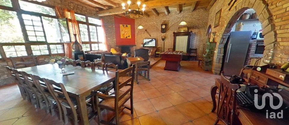 Lodge 5 bedrooms of 235 m² in Artesa de Segre (25730)
