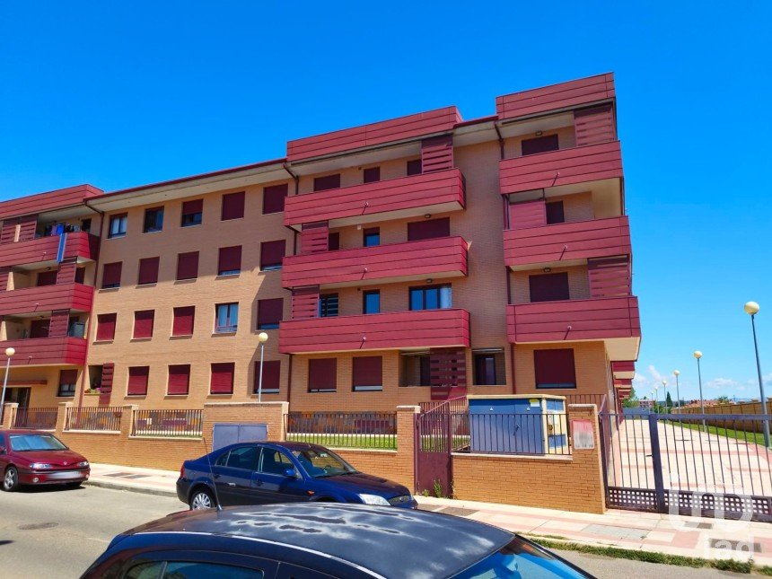 Edifici 2 habitacions de 73 m² a San Andrés del Rabanedo (24010)
