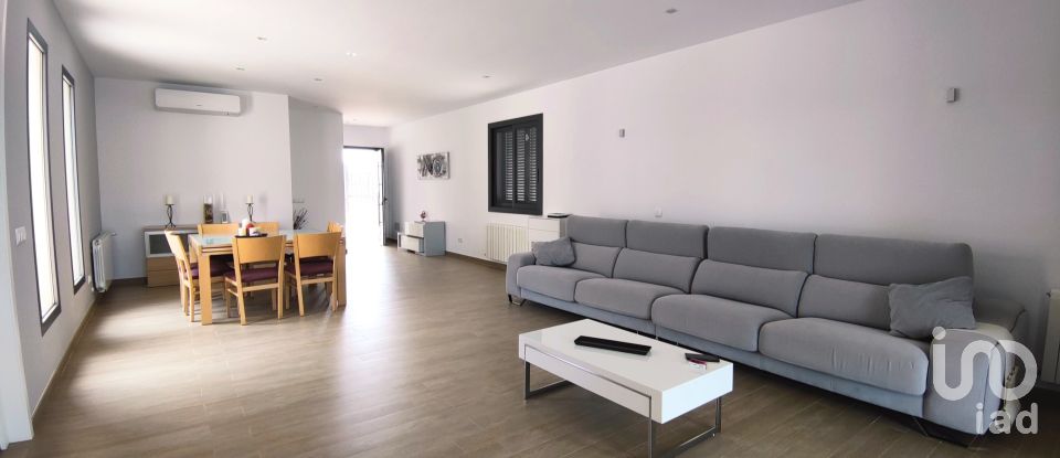 Lodge 3 bedrooms of 331 m² in Esporles (07190)